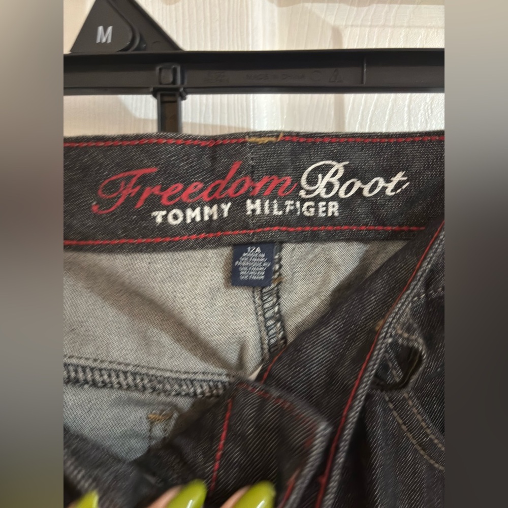 Tommy Hilfiger Men's Black Bootcut Jeans - Picture 5 of 5
